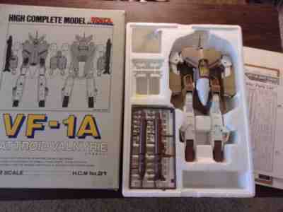 Bandai High Complete Model HCM 21 VF-1A Battroid Valkyrie 1/72 scale Japan