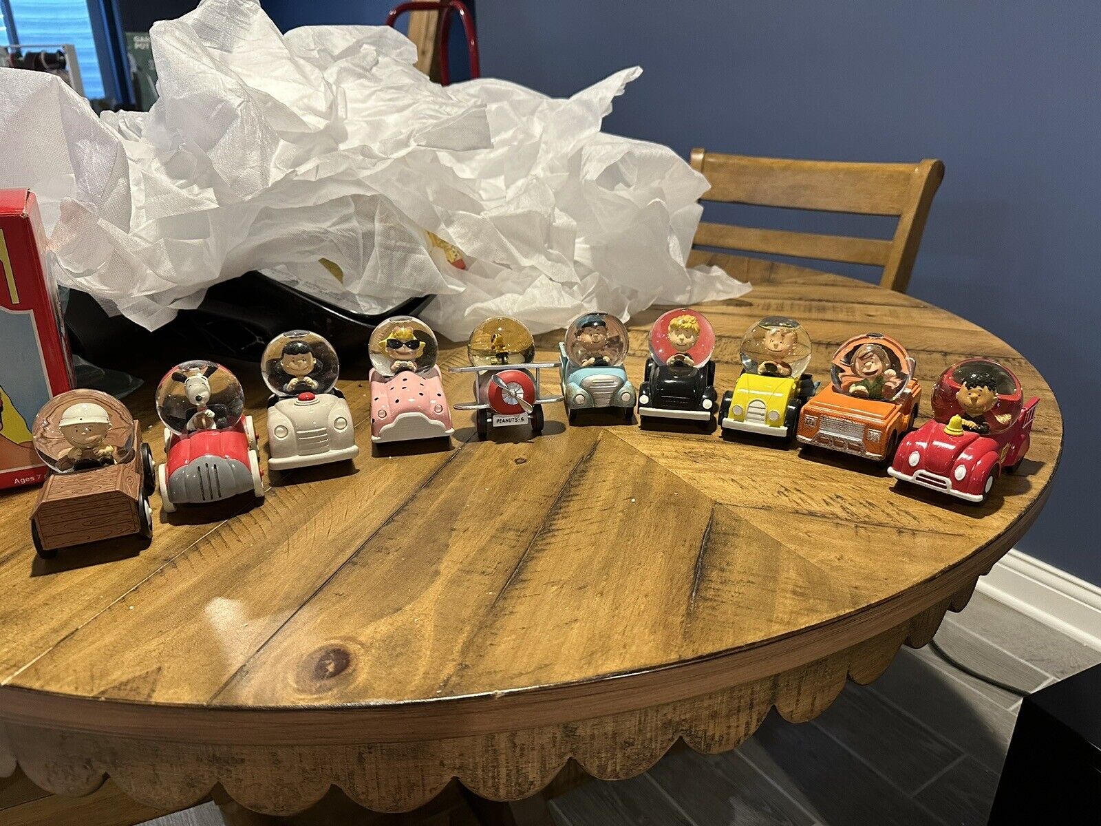 Hallmark Peanuts Gallery Water Snow Globe Full Set Of 10