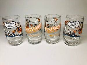 Set of 4 Vintage Flintstones Glasses 1985 Chewable Vitamins 7oz Wilma Fred