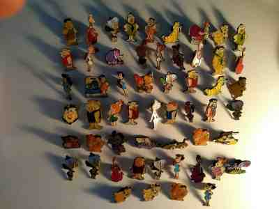 The Flintstones Les Pierrafeu characters 55 pins lot 