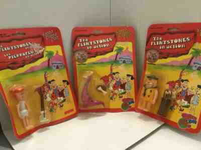 VINTAGE  Wilma ~ Fred ~ Dino  The Flintstones Action Figures on Card Irwin 1985