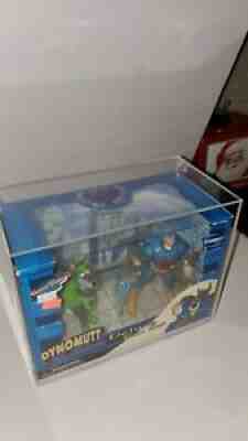 Hanna barbera collection/ Toynami. DYNOMUTT and The BLUE FALCON. Deluxe box set.