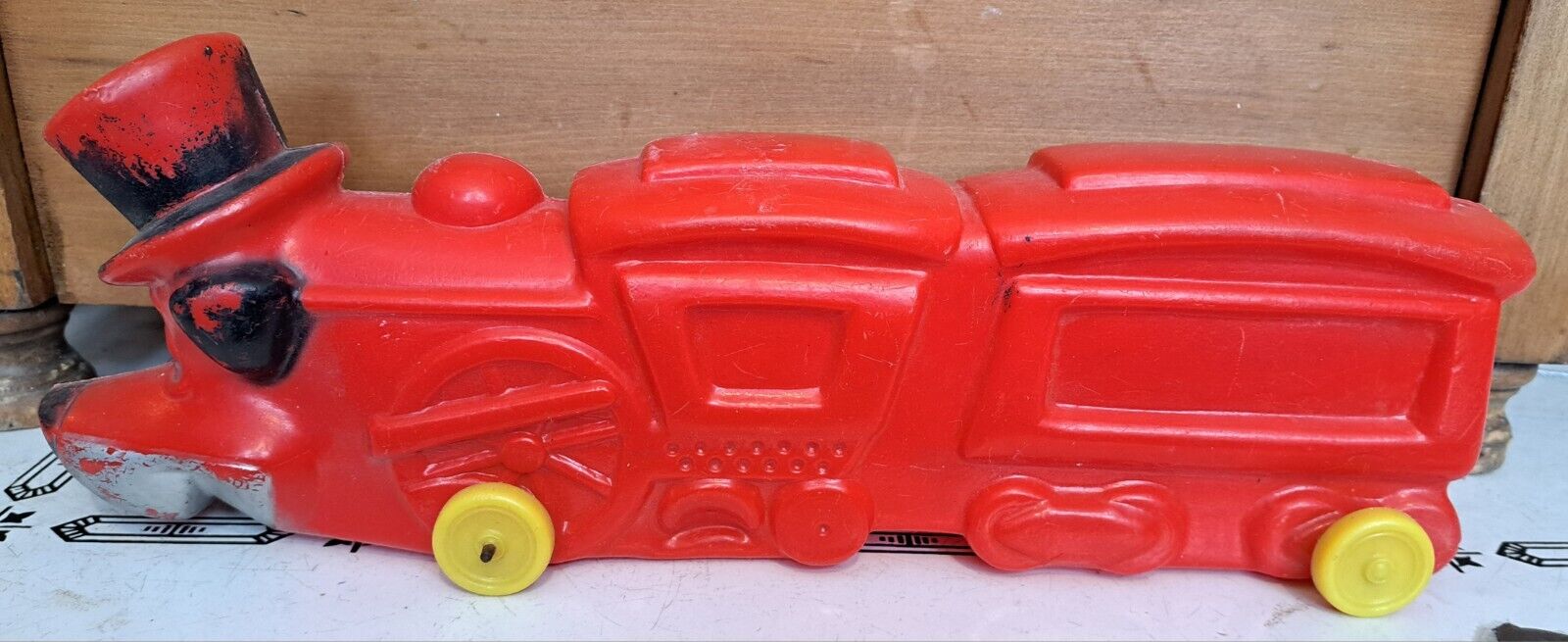Vintage Huckleberry Hound Plastic Train, Hanna Barbera, Cool!