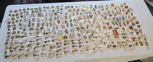 HARD ROCK CAFE PIN LOT (305) US Worldwide Staff Girls Guitar Opening Holidays...