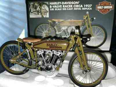 Harley Davidson 8 valve motorcycle racer Circa 1927 1:10 Scale Die Cast Metal 8