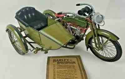 Xonex 1917 Harley Davidson 1:6 Scale V-Twin Model F Replica w/ Sidecar Die-cast