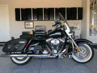 2012 harley-davidson road king classic flhrc