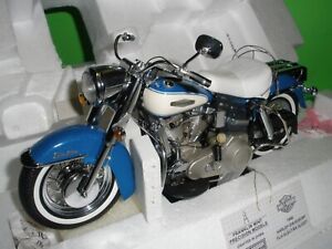 B11F076 Franklin Mint 1966 Harley FLH Electra Glide 1:10 VERY SCARCE Mint BOXES