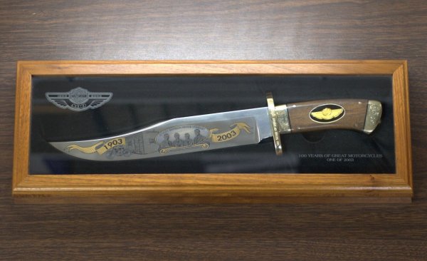 Harley Davidson 2003 100th Limited Edition Anniversary Knife