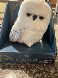 Universal Studio’s Interactive Harry Potter Snowy Owl! New In Box!