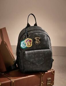 Harry Potter Hogwarts Backpack With Double-Sided Pattern Bag Pendant