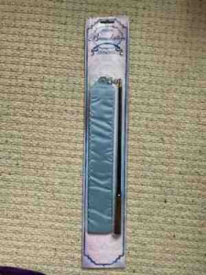 Harry Potter Japan Beauxbatons Twirling Ribbon Universal Pin Noble Collection