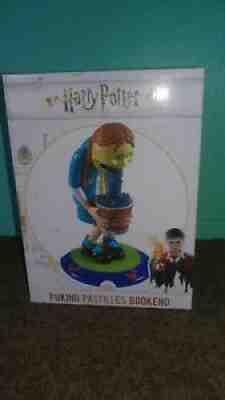 Noble Collection Harry Potter Weasleys' Wizard Wheezes Puking Pastilles Book End