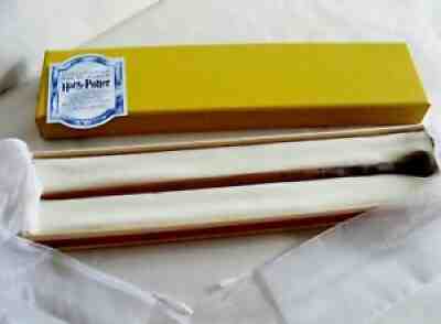 Harry Potter Very Rare Noble Collection Remus Lupin s06 Wand in Olivanders Box