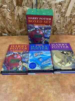 Harry Potter Boxed Set 1-3 Books Canadian Edition Raincoast Books Hardcover