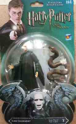 HARRY POTTER CARDED FIGURE OF LORD VOLDEMORT NEW/SEALED INLUDES NAGINI THE SNAKE
