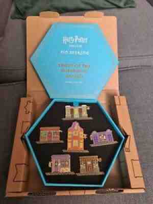 SET EXCLUSIVE Shops Of the Wizarding World Harry Potter Pin Seeking pins