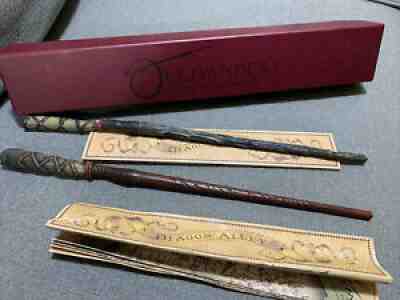 Lot 2 Int Reed 12 Ollivanders Wands Wizarding World Harry Potter Universal S14