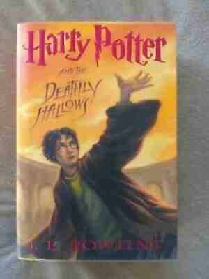 1ST EDITION HARRY POTTER AND THE DEATHLY HALLOWS SIGNED BY J.K. ROWLING U.S.A