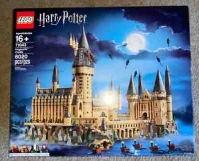 LEGO 71043 - HARRY POTTER HOGWARTS CASTLE - 6040 PIECES ! ! !