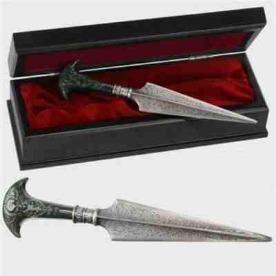 WARNER BROS. HARRY POTTER BELLATRIX LESTRANGE THROWING DAGGER NEW CASE