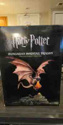 Gentle Giant Harry Potter Goblet of Fire HUNGARIAN HORNTAIL Statue (Damaged Box)