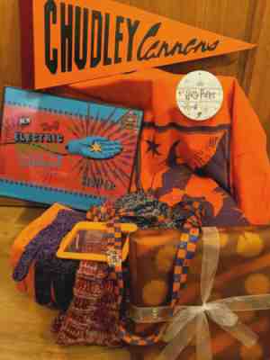 Wonderful Weasley Harry Potter Bundle Geek Gear, Tee, Gloves, Socks, Pennant etc