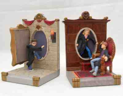 Vintage HARRY POTTER Hallmark - CHAMBER OF SECRETS Bookends 2000 - RARE Set