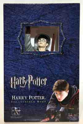 Gentle Giant Harry Potter Bust: Harry Potter in Quidditch Gear