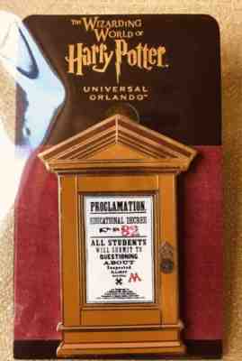 Harry Potter Universal Studios PROCLAMATION 82 Umbridge Pin *RETIRED