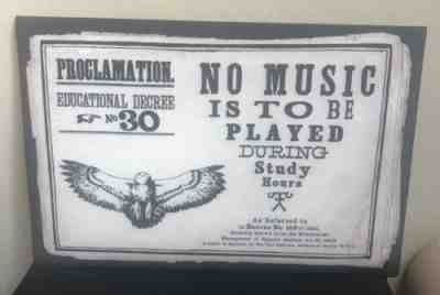  Discontinued Pottery Barn PB Harry Potter Proclamation Pinboard 36x24