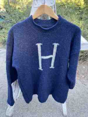 L Wool Wizarding World of HARRY POTTER H Sweater Scotland Hogwarts Jumper EUC!