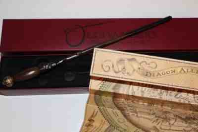 Universal Studios Harry Potter Ivy Ollivander ??s Wand W/Marauders Map