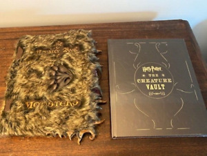 Harry Potter The Monster Book of Monsters New Prop Replica Insight Collectibles