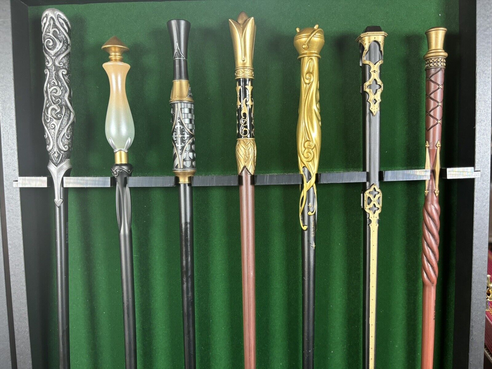 Complete Set 7 Collector's Edition Harry Potter Interactive Wands-Limited ed.