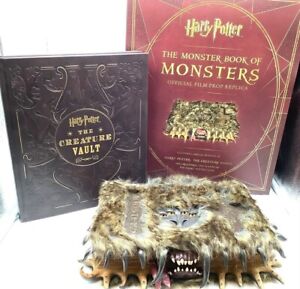 RARE Harry Potter The Monster Book of Monster Prop Replica  Insight Edition MINT