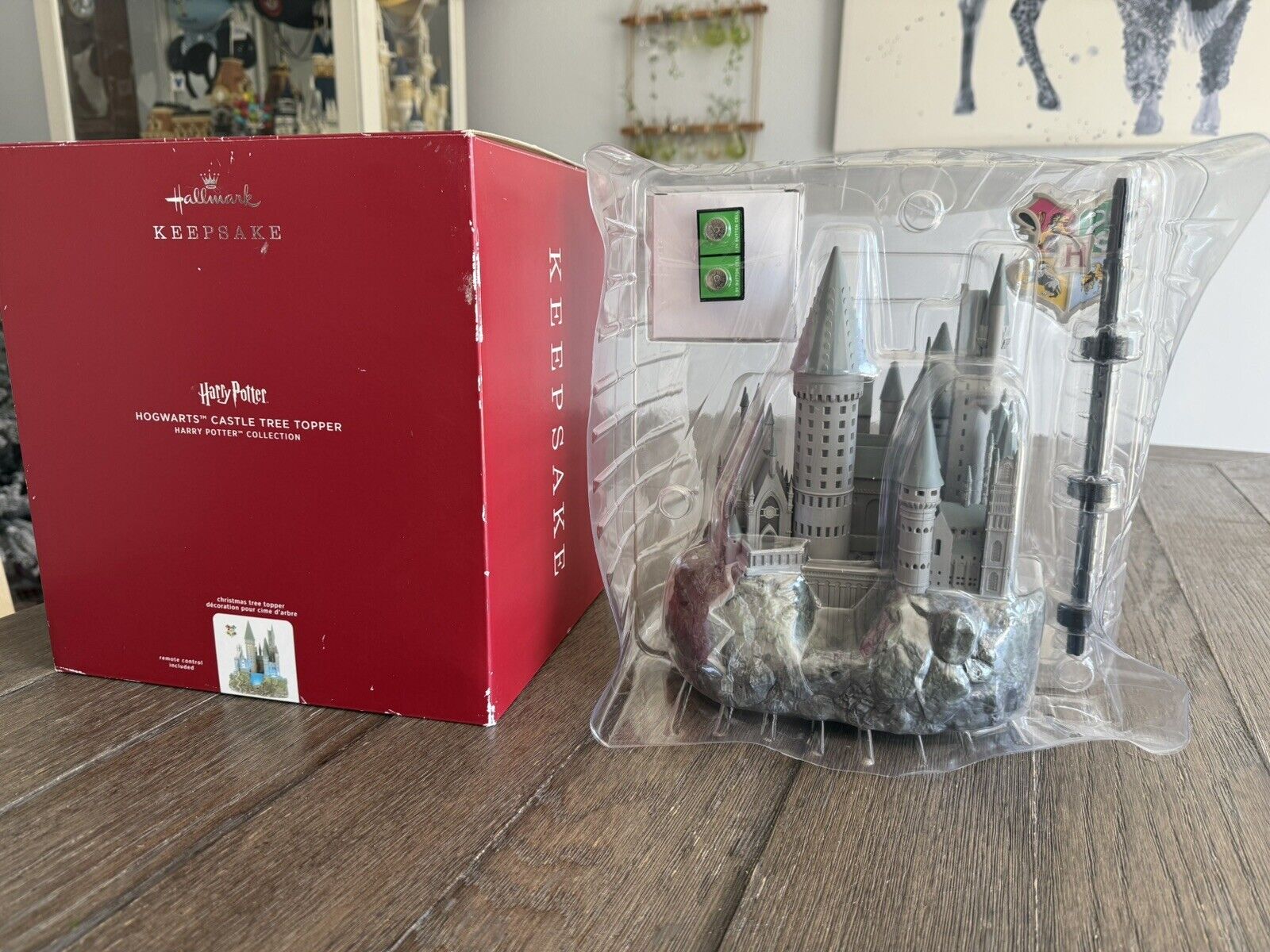 Hallmark Harry Potter Hogwarts Castle Tree Topper  - NEW!