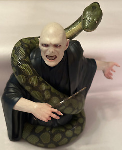 Gentle Giant Harry Potter Lord Voldemort with Nagini Limited Edition Bust #322