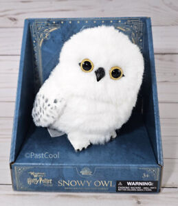 Harry Potter Universal Studios Snowy Owl Toy w/Sound & Motion (Eye NOT Perfect)