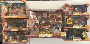 Hogwarts School Deluxe Electronic Playset & 6 add on Playsets 2001 Harry Potter