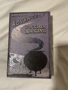 RARE Advanced Potion Making Alarmeighteen Harry Potter Replica Text Book