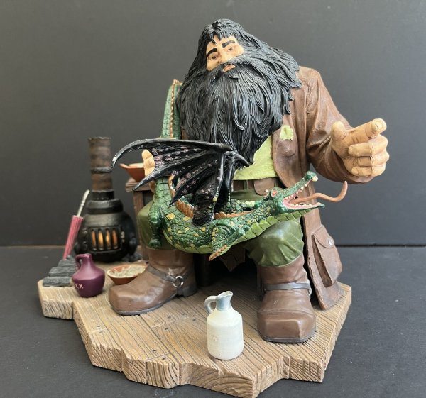 Signed Harry Potter Hagrid's New Arrival Limited Edition Statue 1791 of 5000