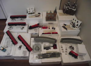 Hawthorne Village Bradford Ex. Harry Potter Hogwarts Express Train Station Set