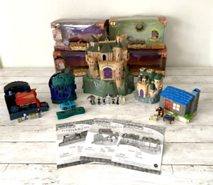 Harry Potter World of Hogwarts Mattel 2001 Playset w/ Mini Figures Tested Works