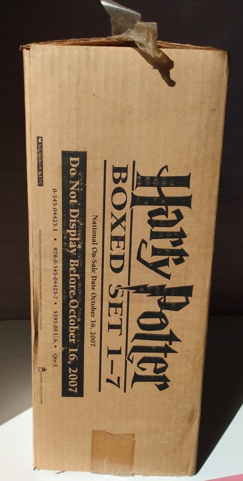 Harry Potter 1-7 Books Set Collectible Chest Box