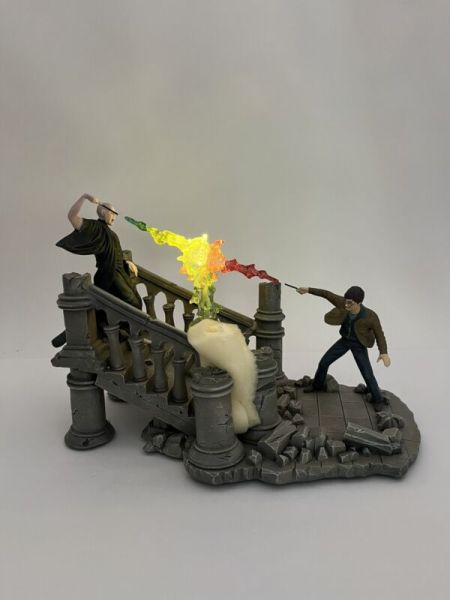 Harry Potter Sculpture Battle Of Hogwarts Hawthorne Village Voldemort Light up