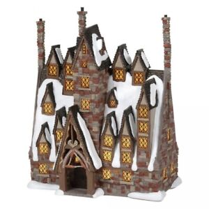 Dept 56 THE THREE BROOMSTICKS Harry Potter Village 6006511 BRAND NEW IN BOX