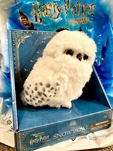 Wizarding World of Harry Potter Universal Studios Snowy Owl Toy w/Sound & Motion