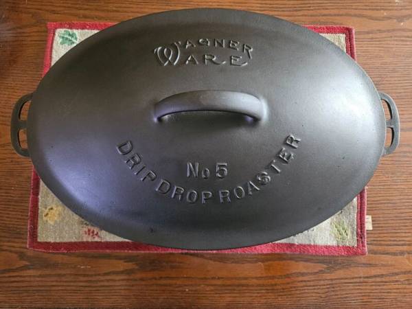 Vintage Wagner Ware Sidney-O-Drip Drop Oval Roaster No 5 With Trivet.
