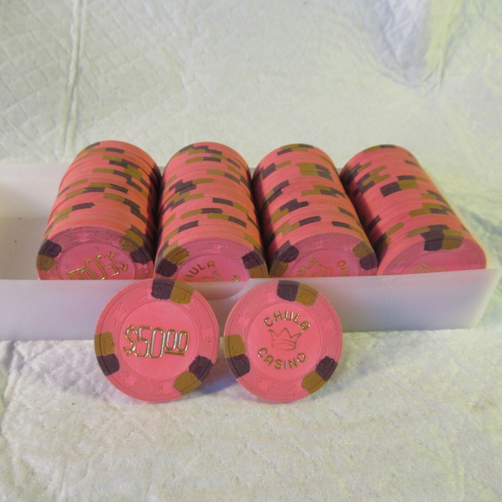 VINTAGE LOT OF 79 $50 CHULA CASINO CHIPS CHULA VISTA CALIFORNIA HAT CANE